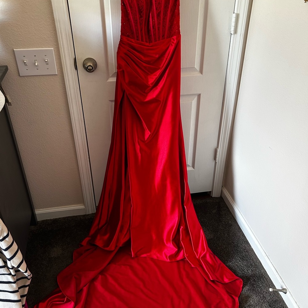 Sherri Hill Red Prom Dress